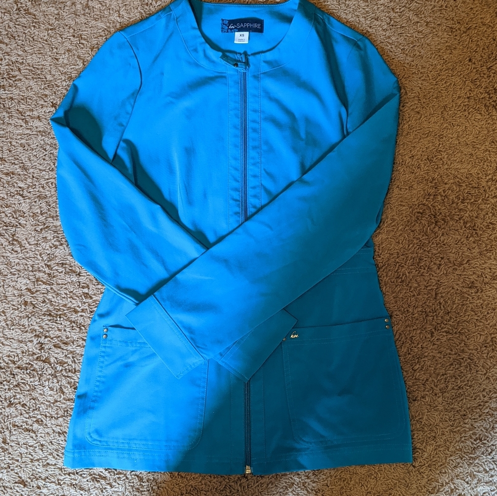 Teal koi scrub jacket/lab coat xs